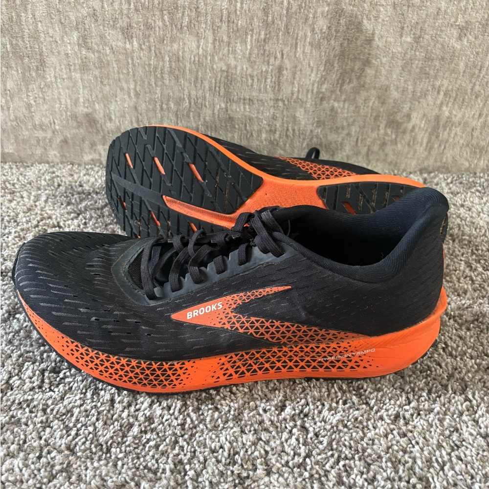 Brooks Men's Black and Orange Athletic Shoes